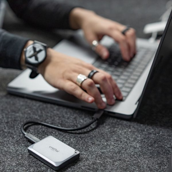 Crucial X9 Pro 4TB Type-C Portable SSD - Image 5