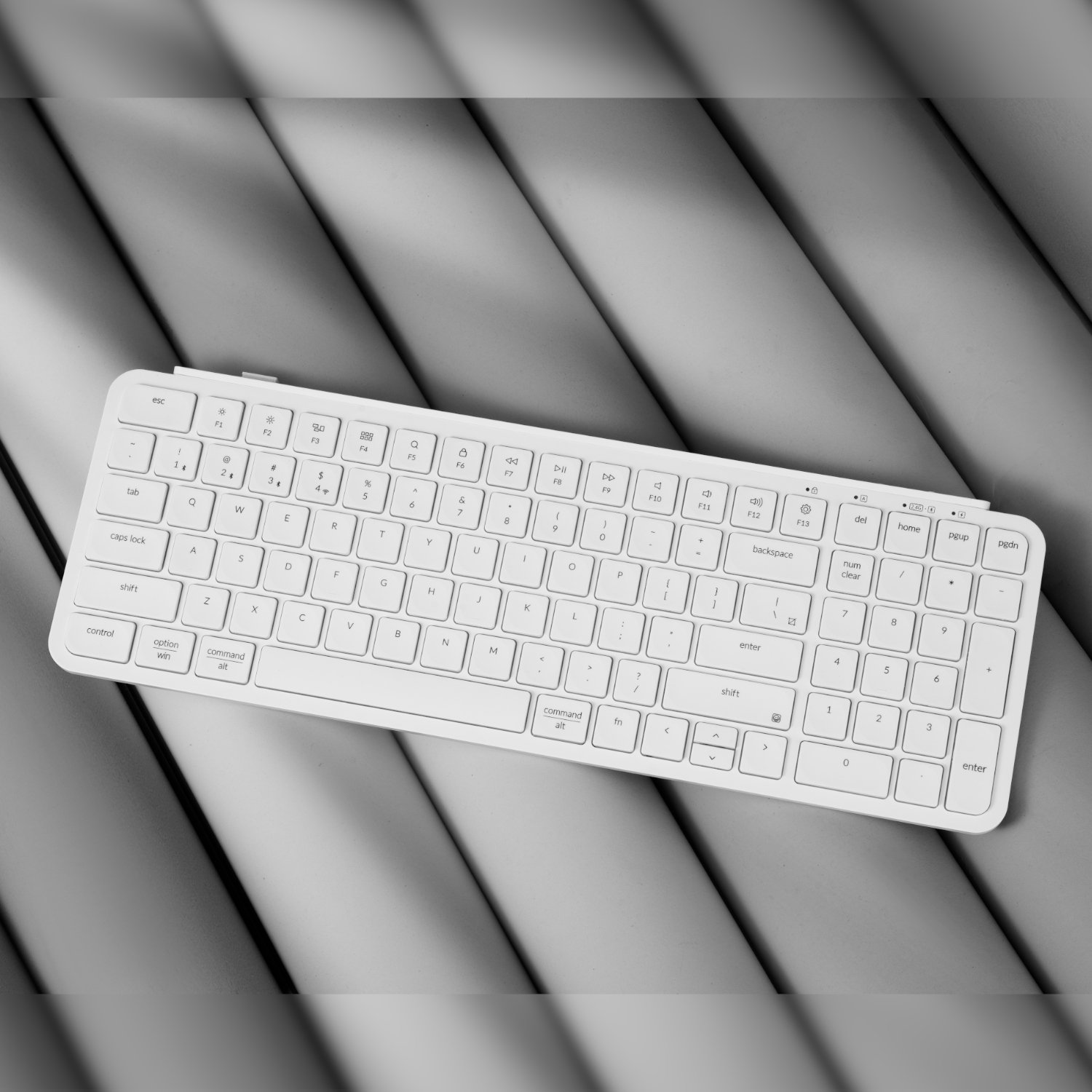 Keychron B2 Pro Ultra-Slim 96% Wireless Keyboard - Ivory White - Image 3