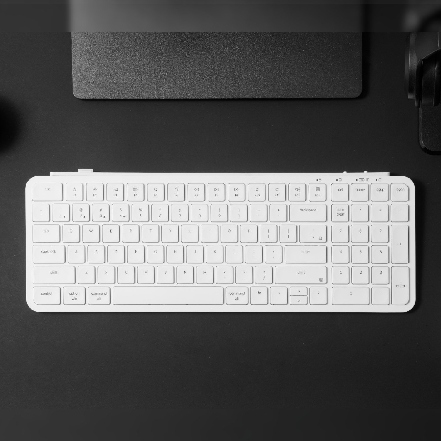 Keychron B2 Pro Ultra-Slim 96% Wireless Keyboard - Ivory White - Image 4