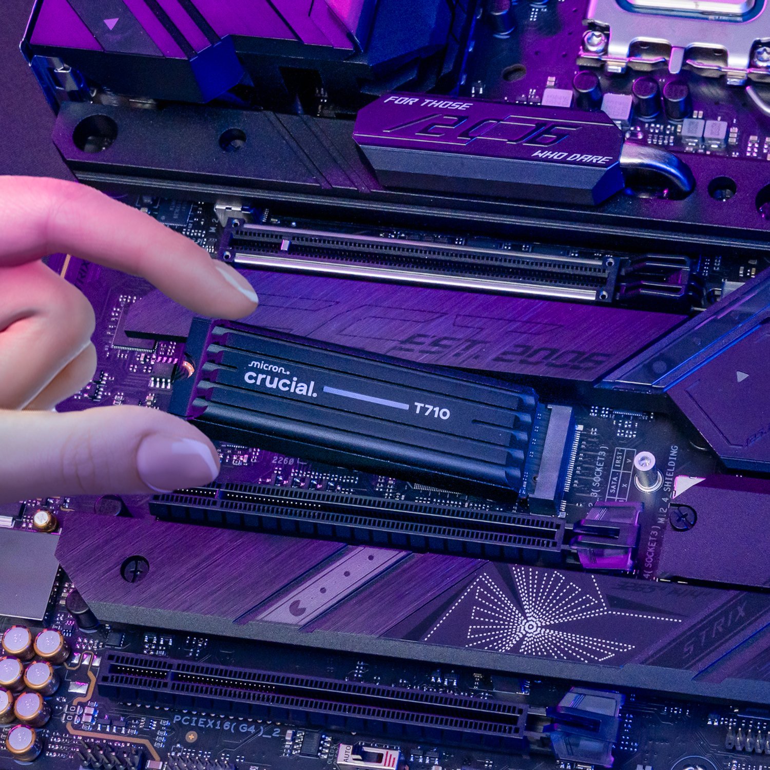 Crucial T710 2TB M.2 NVMe Gen5 NAND SSD with Heatsink - Image 4