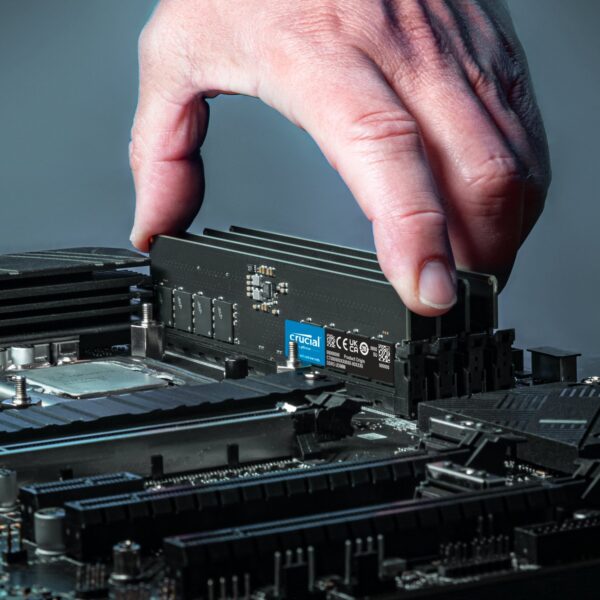 Crucial DDR5-4800 16GB Desktop Memory Kit (2 x 8GB) - Image 4